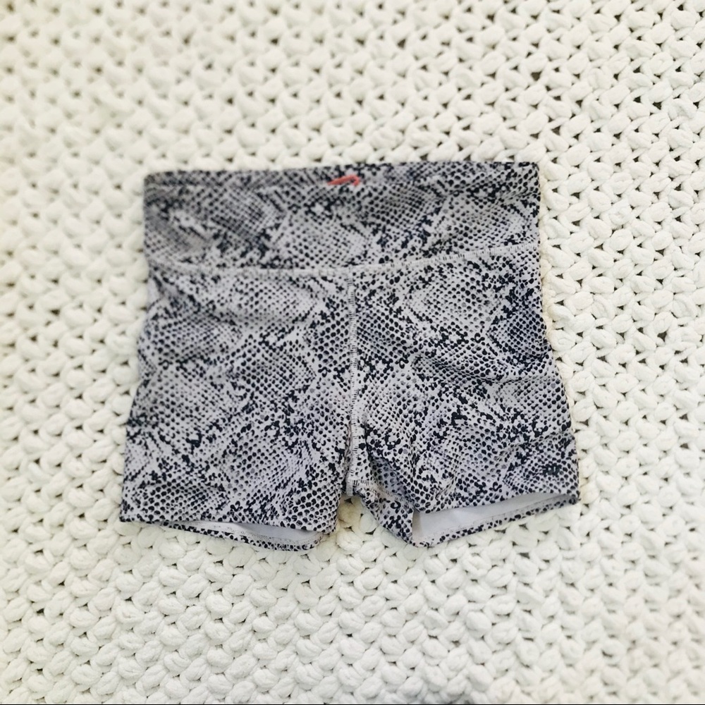 nwot shorts